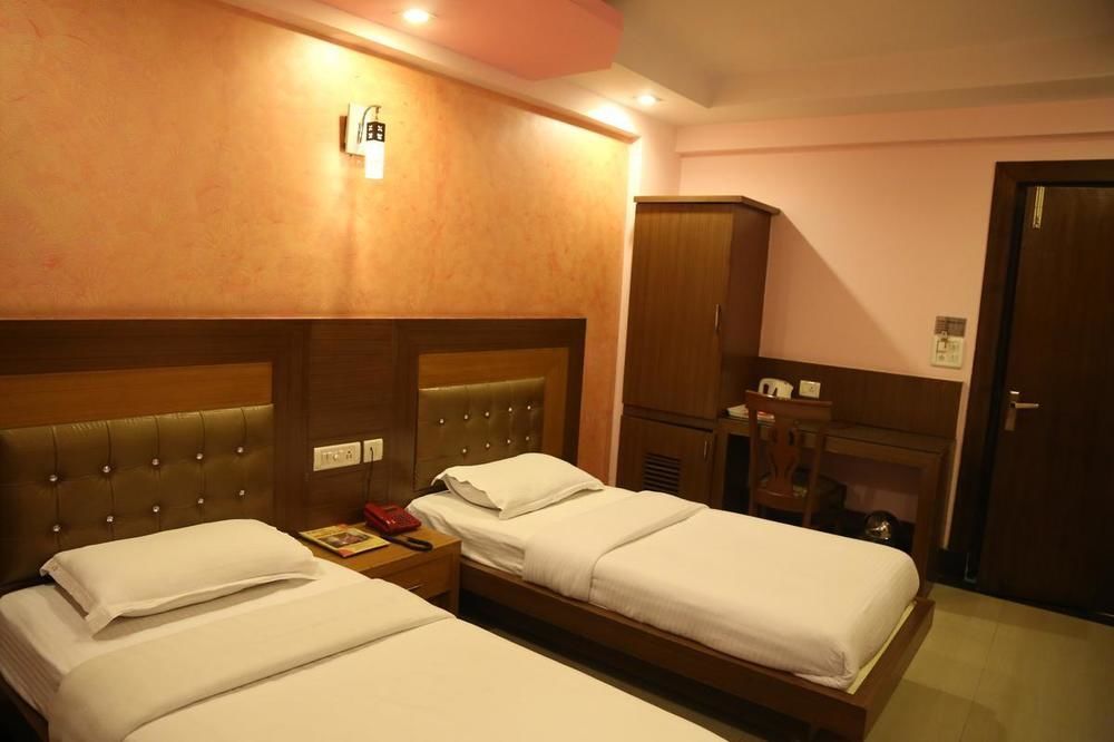 Hotel Grand Plaza New Delhi Exterior photo